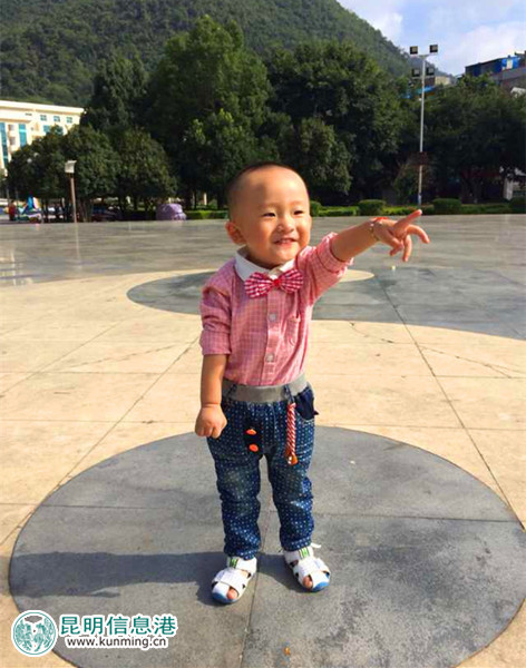 “萌趣童心”昆明小童星網(wǎng)絡(luò)選拔活動(dòng)掀起狂熱炫照風(fēng)