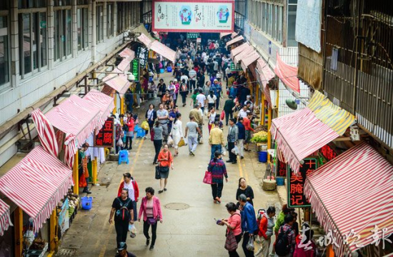 篆新市場(chǎng)管理權(quán)移交 經(jīng)營(yíng)性質(zhì)不變美食還在