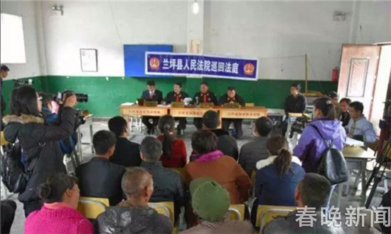 云南首例“官告民”輟學(xué)案:娃娃不讀書 家長(zhǎng)成被告 云南首例“官告民”輟學(xué)案:娃娃不讀書 家長(zhǎng)成被告