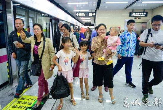 智慧通系統(tǒng)平臺明年1月份推出 公交卡換智慧通將實現(xiàn) 智慧通系統(tǒng)平臺明年1月份推出 公交卡換智慧通將實現(xiàn)