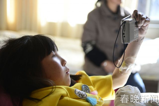 身患小兒麻痹小女孩小潔燒傷追蹤 身患小兒麻痹小女孩小潔燒傷追蹤