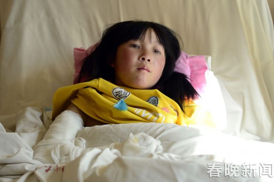 身患小兒麻痹小女孩小潔燒傷追蹤 身患小兒麻痹小女孩小潔燒傷追蹤