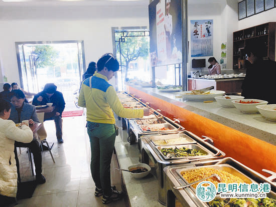 消費新觀念催熱素食經(jīng)濟(jì) 新奇菜品吸引年輕消費者