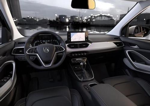 新款國產(chǎn)SUV寶駿530亮相