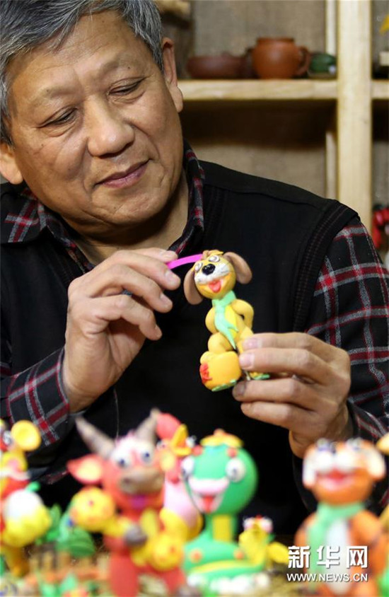 山東棗莊:面塑生肖迎新年 山東棗莊:面塑生肖迎新年