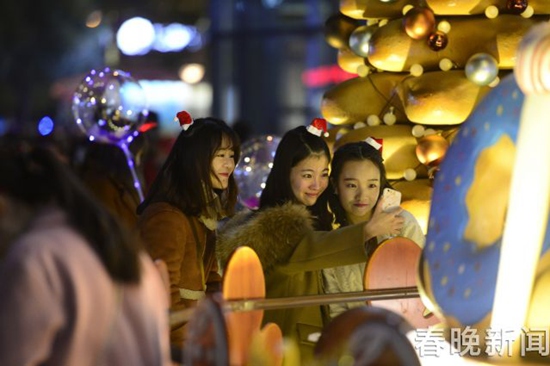 再無(wú)飛雪！昆明連續(xù)兩年文明過(guò)“平安夜”