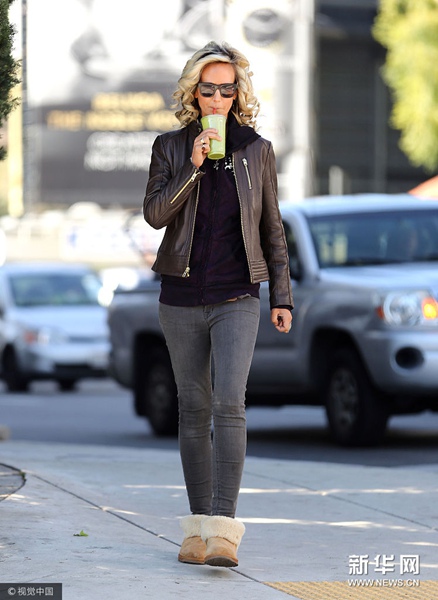 雪地靴幫你在這個(gè)冬天暖成一把火