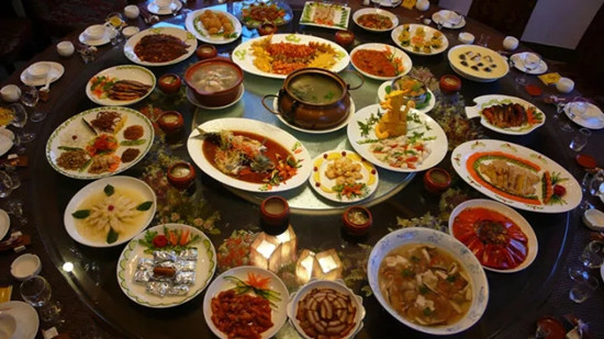 江川星云湖大魚(yú)已上岸 昆明人趕緊南下采購(gòu)腌制