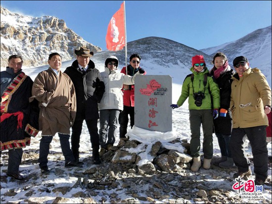 越南留學(xué)生與瀾滄江源頭的“甜蜜初戀” 越南留學(xué)生與瀾滄江源頭的“甜蜜初戀”