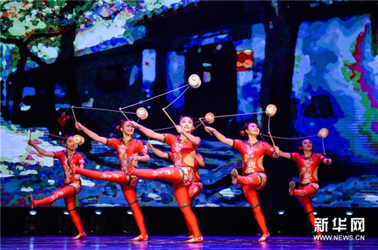 第二屆京津冀雜技節(jié)目展演在京舉行 第二屆京津冀雜技節(jié)目展演在京舉行