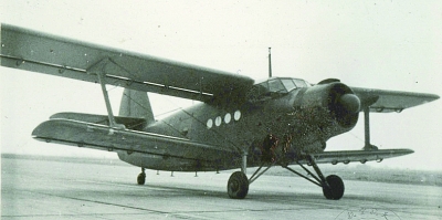 第一代無人駕駛飛機(jī)北京五號(hào)。