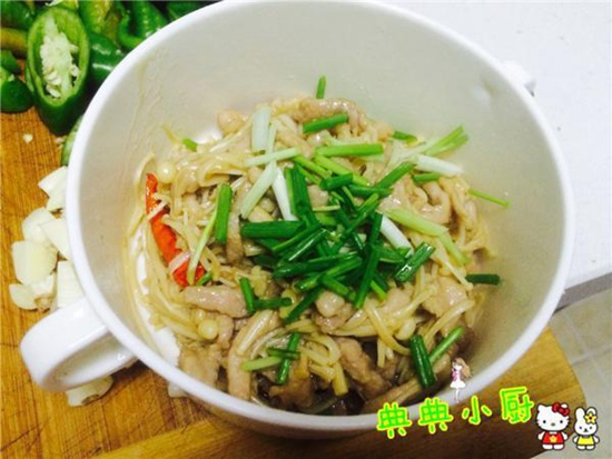 不烤也不蒸 教你金針菇新吃法