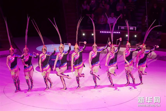 中國(guó)雜技團(tuán)獲布達(dá)佩斯國(guó)際馬戲節(jié)兩項(xiàng)金獎(jiǎng) 中國(guó)雜技團(tuán)獲布達(dá)佩斯國(guó)際馬戲節(jié)兩項(xiàng)金獎(jiǎng)