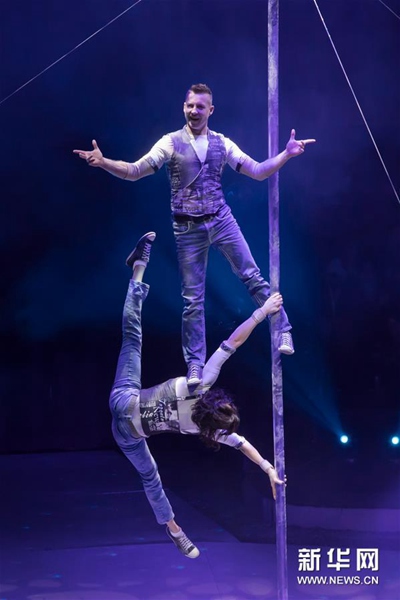 中國(guó)雜技團(tuán)獲布達(dá)佩斯國(guó)際馬戲節(jié)兩項(xiàng)金獎(jiǎng) 中國(guó)雜技團(tuán)獲布達(dá)佩斯國(guó)際馬戲節(jié)兩項(xiàng)金獎(jiǎng)