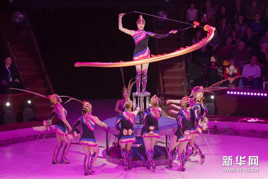 中國(guó)雜技團(tuán)獲布達(dá)佩斯國(guó)際馬戲節(jié)兩項(xiàng)金獎(jiǎng) 中國(guó)雜技團(tuán)獲布達(dá)佩斯國(guó)際馬戲節(jié)兩項(xiàng)金獎(jiǎng)