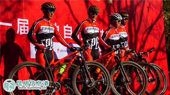 賞花騎車觀盆景 黑龍?zhí)豆珗@大寒節(jié)氣活動多精彩足 賞花騎車觀盆景 黑龍?zhí)豆珗@大寒節(jié)氣活動多精彩足