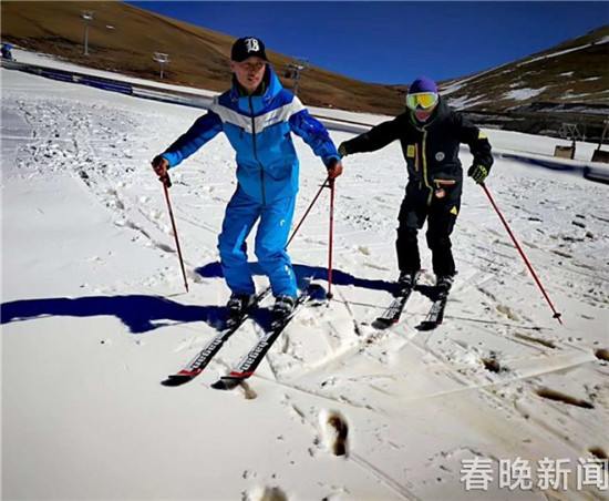 云南首個高山滑雪場27日會澤迎客 云南首個高山滑雪場27日會澤迎客