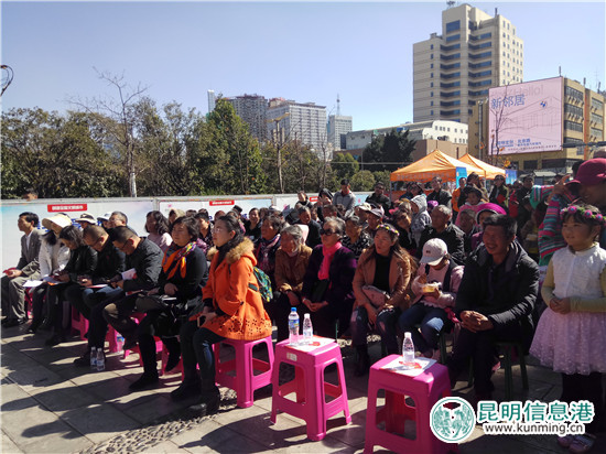 “百團(tuán)千隊(duì)”宣傳黨的十九大精神巡演活動(dòng)在華山街道啟幕