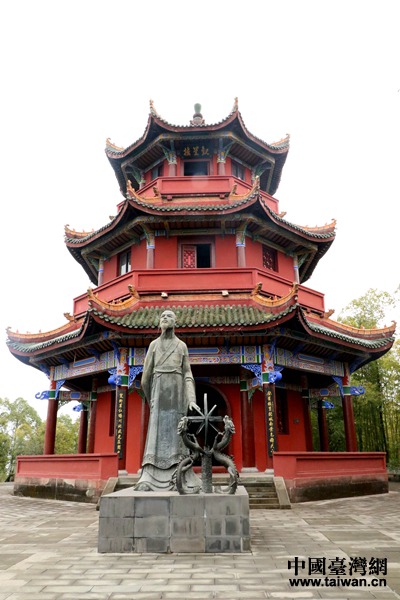 【網(wǎng)絡(luò)媒體走轉(zhuǎn)改】“春節(jié)老人”落下閎：讓閬中IP走出歷史，走向世界