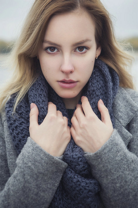 哪些顏色的圍巾比較百搭