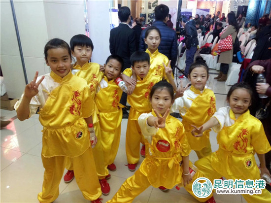 上場前的小選手 上場前的小選手