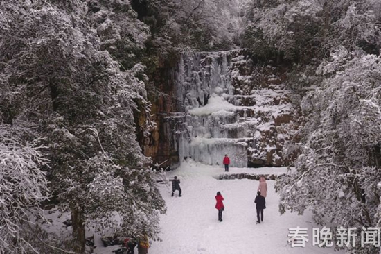 彝良小草壩被“冰封”