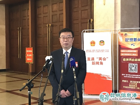 宗慶生回答記者提問