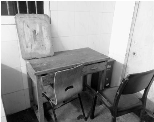 父親浙大當(dāng)宿管兒子浙大讀博 共餐時(shí)光最幸福 父親浙大當(dāng)宿管兒子浙大讀博 共餐時(shí)光最幸福