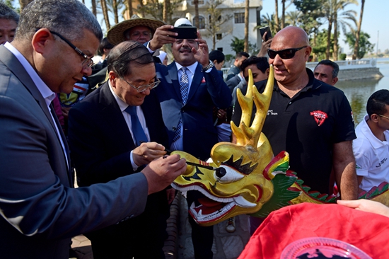 尼羅河賽龍舟 同慶中國年