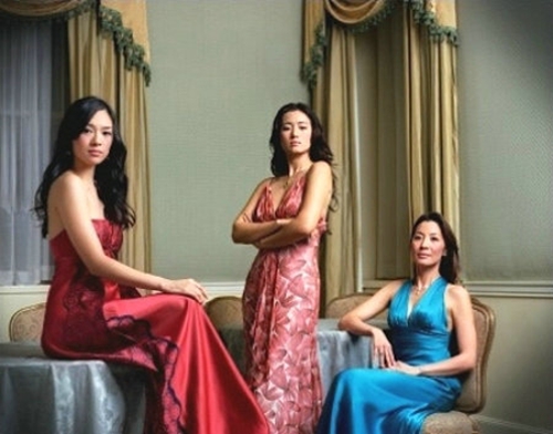 鞏俐章子怡情人節(jié)甜蜜合照 回顧二人精彩瞬間 鞏俐章子怡情人節(jié)甜蜜合照 回顧二人精彩瞬間