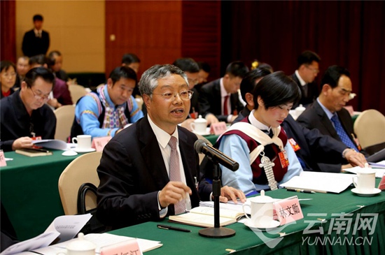 【聚焦全國(guó)兩會(huì)】云南代表團(tuán)全體會(huì)議討論全團(tuán)議案建議