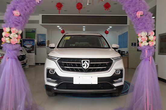 2月SUV:自主包攬前六 “黑馬”寶駿510登頂 2月SUV:自主包攬前六 “黑馬”寶駿510登頂