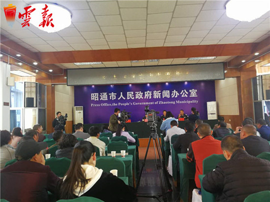 昭通為30多萬(wàn)人無(wú)戶口人員辦理落戶