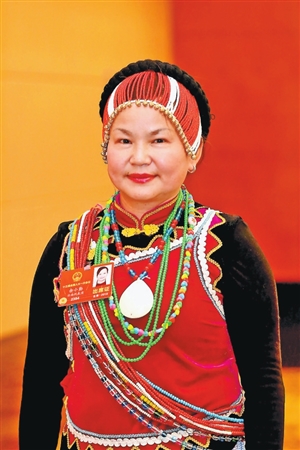 怒族全國人大代表余小勤：怒族人民齊唱幸福歌
