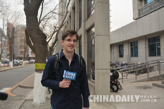 點(diǎn)贊中國！外國留學(xué)生想把這些中國制造“搬”回家