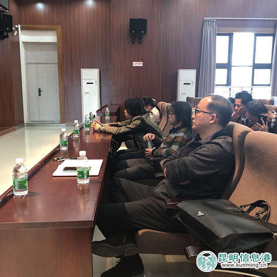 春城文藝講壇第二講 市作協(xié)主席張慶國講述小說之道 春城文藝講壇第二講 市作協(xié)主席張慶國講述小說之道