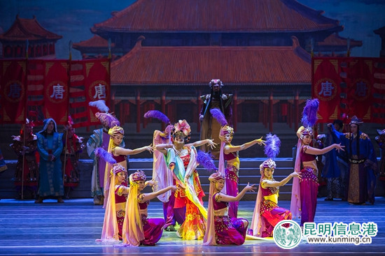 《絲路花雨》劇照