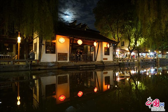 煙花三月晴空下的周莊 迷醉在江南春色里