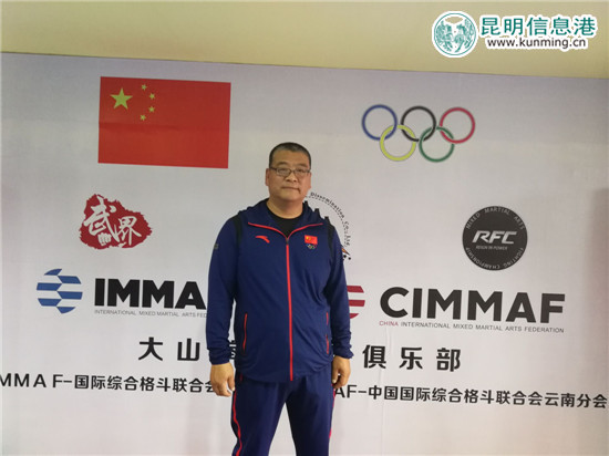 教練任建宇執(zhí)教 教練任建宇執(zhí)教