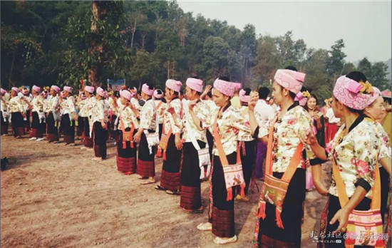 一個(gè)在傣族村寨長(zhǎng)大的漢族人侃侃潑水節(jié)