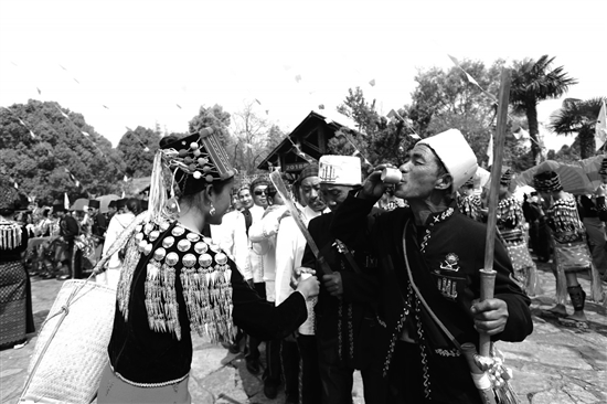 整治旅游實施一周年 云南省旅游投訴大幅下降 整治旅游實施一周年 云南省旅游投訴大幅下降