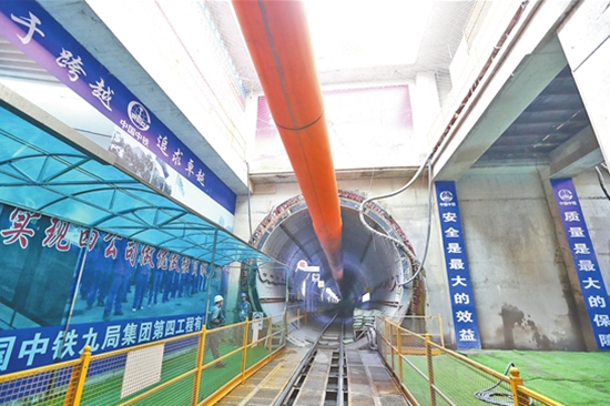 昆明將建設(shè)區(qū)域性國際綜合交通樞紐