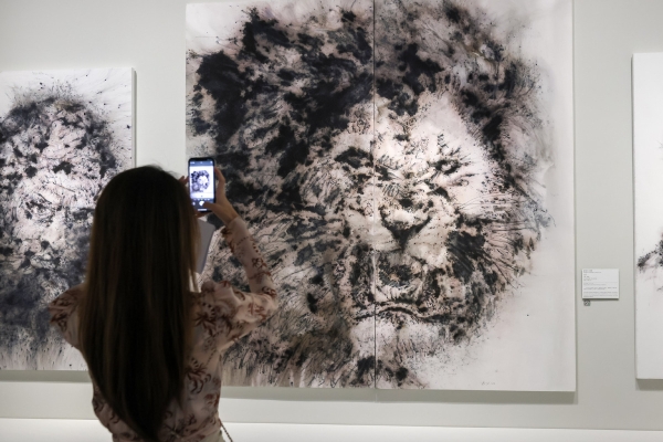 60e518b5a310efa1e3ace22d