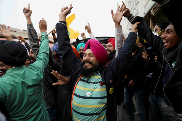 61a61775a310cdd3d81de07a 61a61775a310cdd3d81de07a