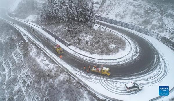 snow04.jpg snow04.jpg