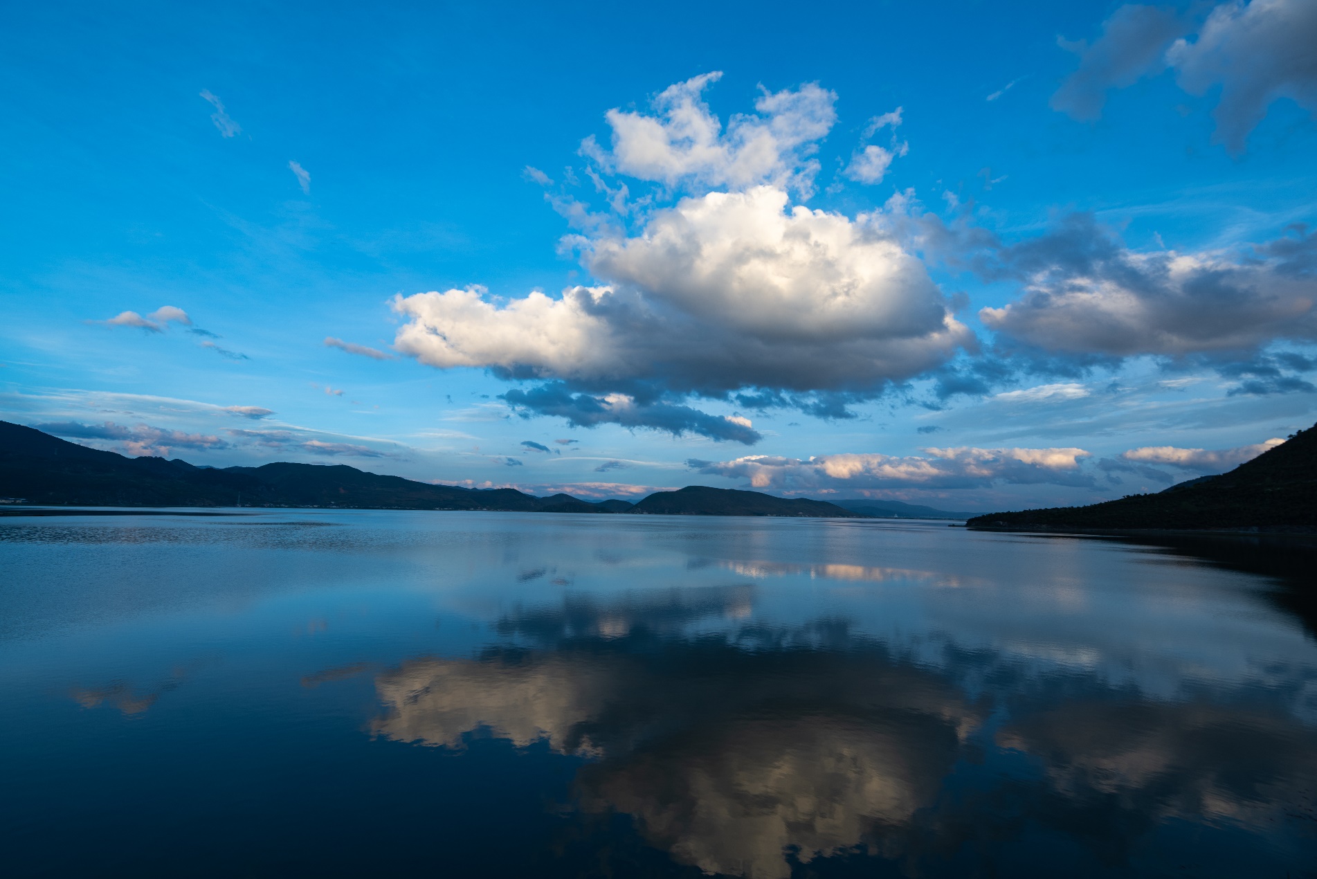 1088288_2048x2048 1088288_2048x2048