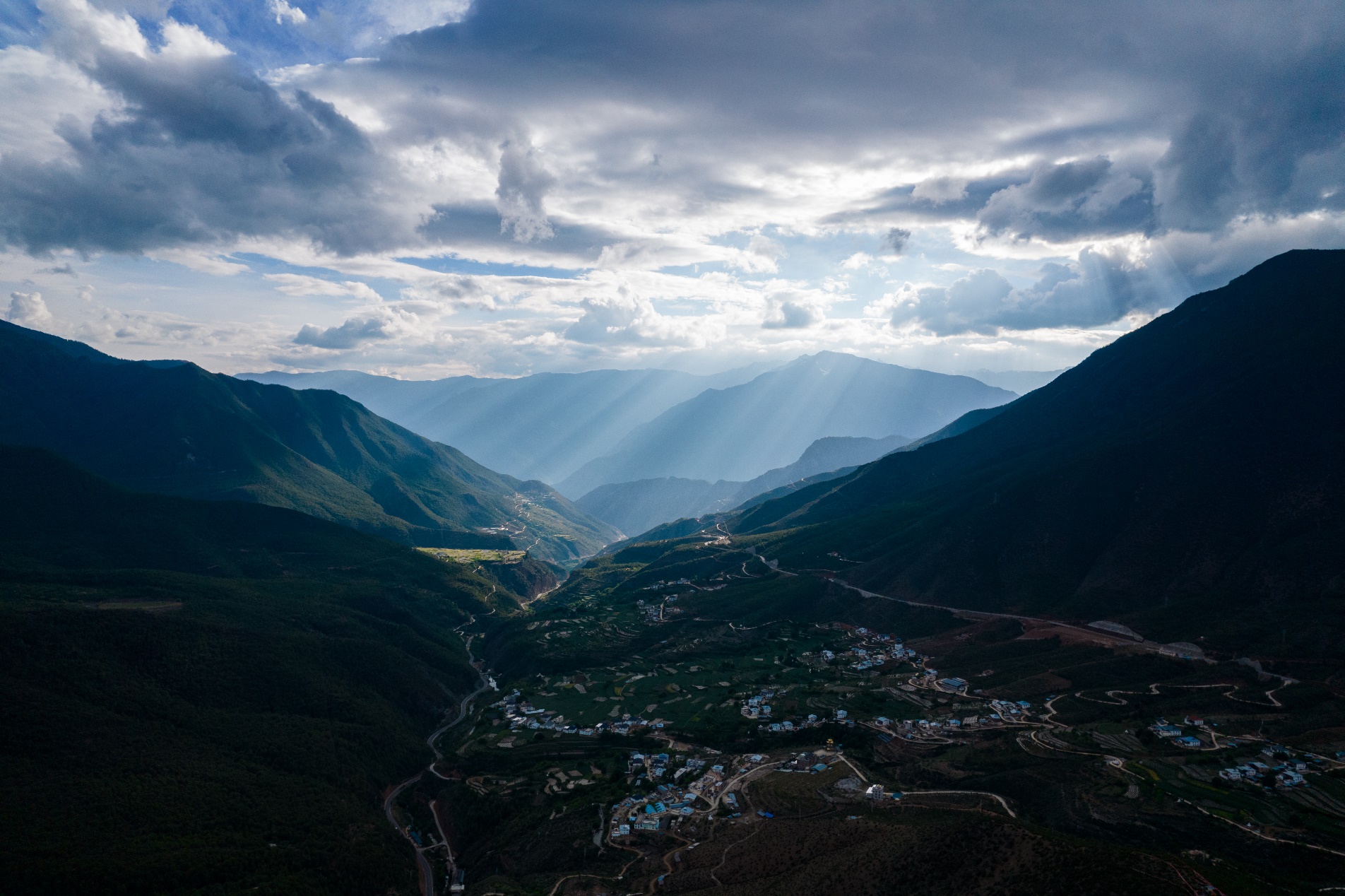 1088290_2048x2048 1088290_2048x2048