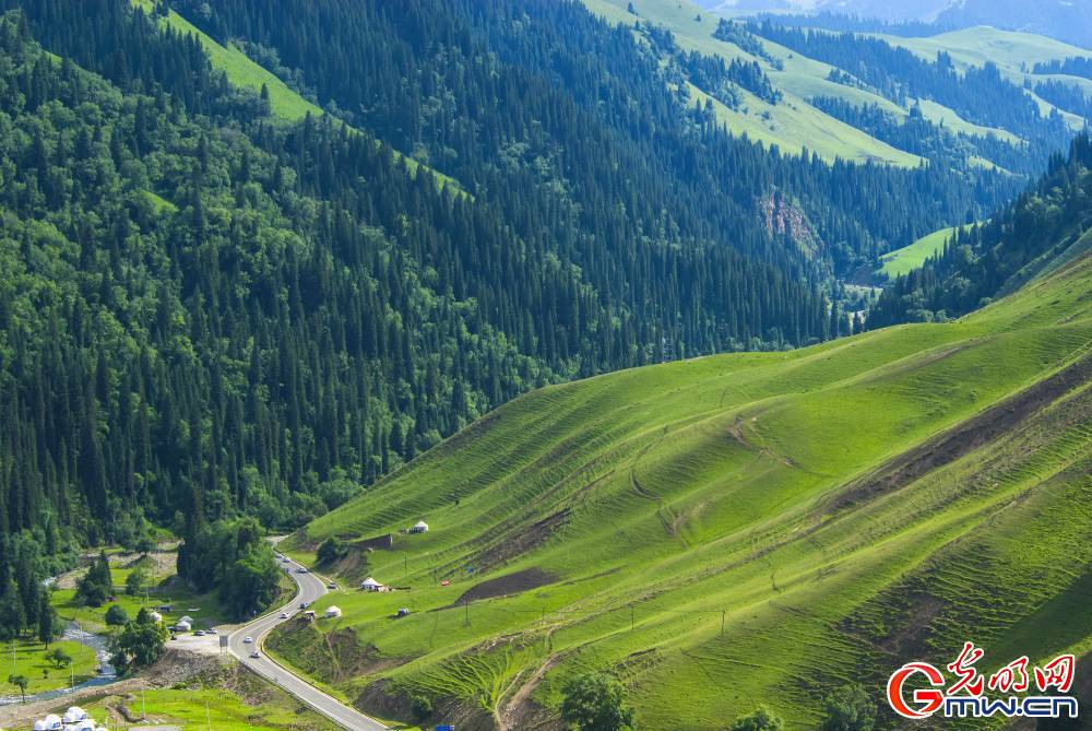 Xinjiang: What a fairyland!