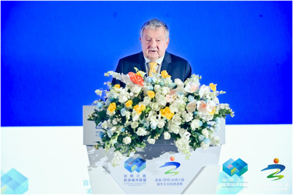 66f664b9a310f1268d81ee54 66f664b9a310f1268d81ee54