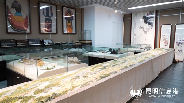 1747249_2048x2048 1747249_2048x2048